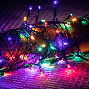 Crystalline toldható LED fényfüzér8 m, 100 db multi LED, fekete kábel