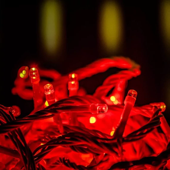 Dekortrend Kültéri vezérlős FEHÉR KÁBELES LED Fényfüzér 120 db /  6 m PIROS LED-del