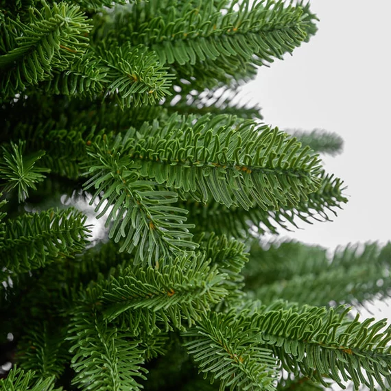 Műfenyő CANADIAN PREMIUM 210 cm