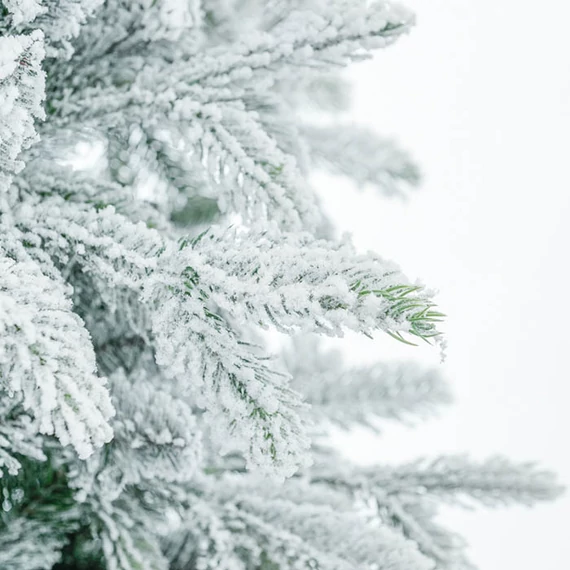 Kép 2/5 - Műfenyő SNOW KING 240 cm