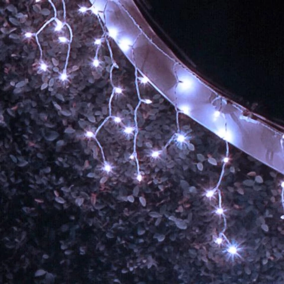 Kép 2/2 - Kültéri toldható jégcsapfüzér 6x0,4 m, 197 db hideg fehér LED