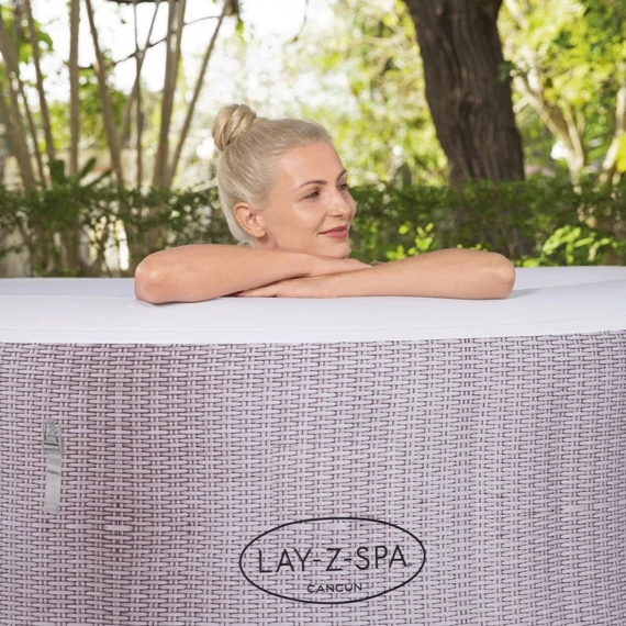 Lay-Z-Spa Cancun AirJet felfújható masszázsmedence 1.80m x 66cm